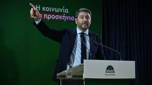 To Big Mouth του Κουρτάκη, οι φήμες για τις σχέσεις Ανδρουλάκη με τους Ρώσους και η οργισμένη απάντηση