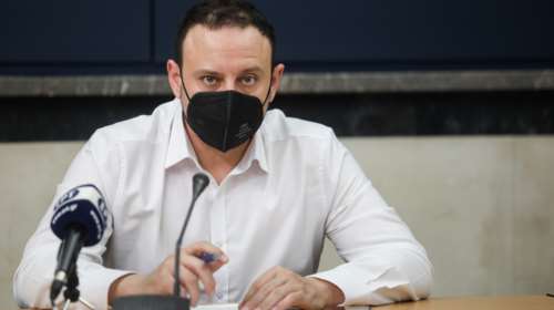 Και στην Ελλάδα κρούσματα της κινέζικης "λευκής πνευμονίας" - Ανησυχία Μαγιορκίνη για την αντοχή στα αντιβιοτικά