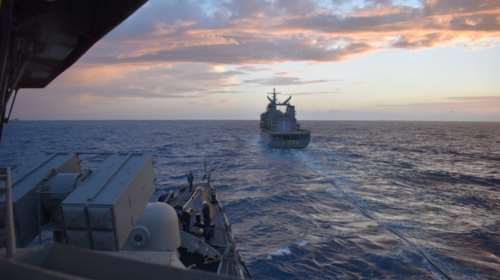 Εντυπωσιακά πλάνα από τις ασκήσεις ΑΣΤΡΑΠΗ και ΟΡΜΗ του Πολεμικού Ναυτικού στο Αιγαίο [εικόνες - βίντεο]