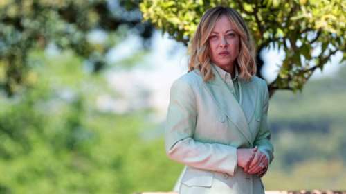 Μελόνι: Η δύναμη των στρατών είναι το ισχυρότερο μέσο ενάντια στους πολέμους