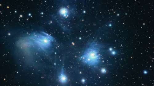 Αλκυονίδες μέρες: Ποια είναι η Αλκυόνη και από πού προέκυψε το όνομα - Ο αρχαίος μύθος και ο αστερισμός των Πλειάδων