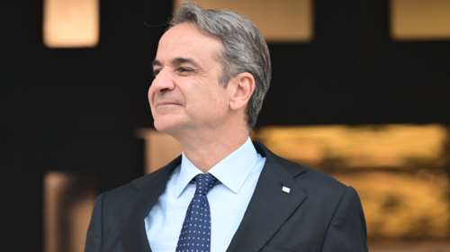 Ενίσχυση της οικονομίας και "τρικυμία" στην Κεντροαριστερά, τα όπλα της κυβέρνησης για να κερδίσει νέα τετραετία