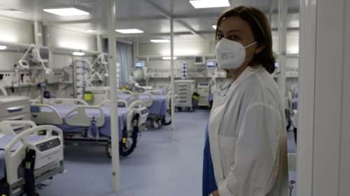 Χαμόγελα για την 14χρονη Ελένη που έπεσε από βυτιοφόρο - Αποσωληνώθηκε και κέρδισε τη μάχη για τη ζωή