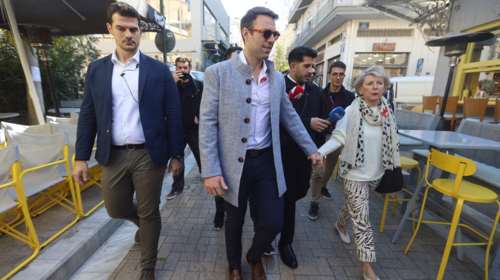 Η Ακρίτα στηρίζει Κασσελάκη: Παρά τα λάθη του, είναι το μέλλον του ΣΥΡΙΖΑ - Ο Τσίπρας έπρεπε να έχει μιλήσει