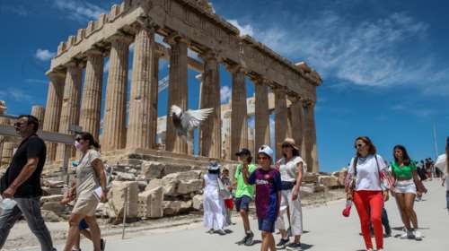 Επενδυτική βαθμίδα: Στην τελική ευθεία η ανάκτησή της – Οι κρίσιμες ημερομηνίες