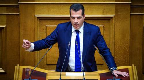 Πλεύρης στη Βουλή για το μεταναστευτικό: Τέλος στις πολιτικές "περνάνε και λιάζονται"