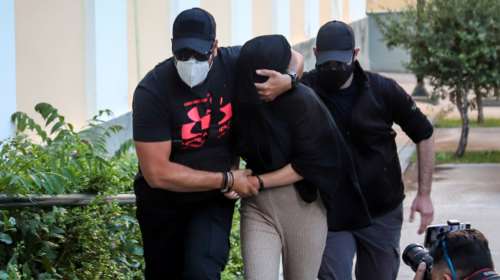 Επίθεση με βιτριόλι: Πώς η τηλεκάρτα &quot;έκαψε&quot; την 35χρονη - Το μοιραίο τηλεφώνημα