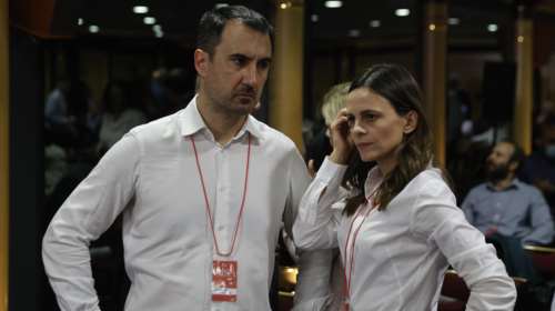 ΣΥΡΙΖΑ: &quot;Φουλ επίθεση&quot; από την Αχτσιόγλου σε Κασσελάκη - Ζητά ψηφοφορία εδώ και τώρα για το δημοψήφισμα