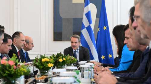 Τρεις υπουργοί παρουσιάζουν τον νέο ΟΠΕΚΕΠΕ στο Υπουργικό Συμβούλιο - Αγωνία για την έγκαιρη πληρωμή των αγροτών