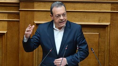 Φάμελλος σε Μητσοτάκη: Δεν σας έχουμε εμπιστοσύνη ούτε στο θέμα της άμυνας - Ζημιώνετε την χώρα