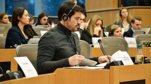 Αλέξης Γεωργούλης: Ποιος είναι ο πρώην συνεργάτης του που τον κατήγγειλε για bullying και body shaming