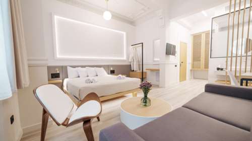 Aria Hotels: Στο χαρτοφυλάκιό τους οι σουίτες του νεοκλασικού Agora Athens Suites [εικόνες]