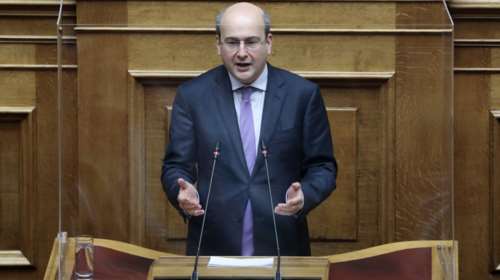 Χατζηδάκης: Εντός διμήνου η προκαταβολή της σύνταξης – Αφορά 105.000 δικαιούχους