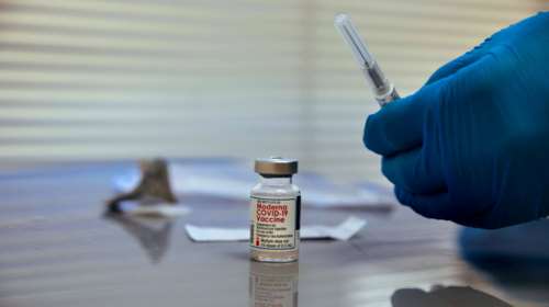 Moderna: Σημαντική μέρα - Αρχίζει η παράδοση των πρώτων εμβολίων στην ΕΕ - 160 εκατ. δόσεις για το 2021