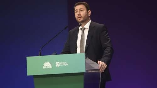 Ομιλία Ανδρουλάκη: Ευθύνη μας να ξαναζήσουν οι Έλληνες μέρες κοινωνικής δικαιοσύνης και εθνικής αξιοπρέπειας