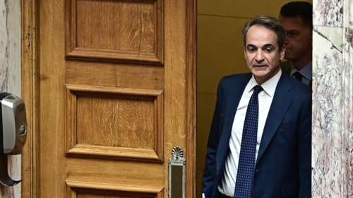 Στην &quot;πρέσα&quot; μεταξύ ΕΛΤΑ &amp; ΟΠΕΚΕΠΕ η κυβέρνηση - Ξεσηκώθηκαν και βουλευτές της ΝΔ για το κλείσιμο των ταχυδρομείων