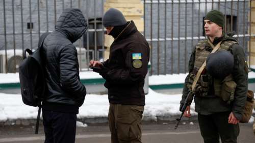 Politico: Το Κρεμλίνο εξαπατά Ουκρανούς να προδώσουν τη χώρα τους - &quot;Όλα ξεκίνησαν από μια αγγελία&quot;