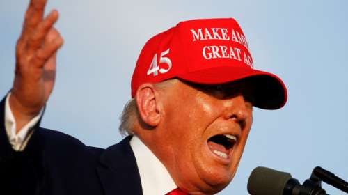 ΗΠΑ - Ενδιάμεσες εκλογές: Ο Τραμπ κατηγορεί τους Δημοκρατικούς ότι είναι &quot;κομμουνιστές&quot;