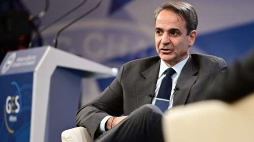 Ο Μητσοτάκης απαρνείται τη woke ατζέντα και ονειρεύεται ξανά αυτοδυναμία - "Υπάρχουν μόνο δύο φύλα"