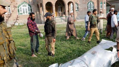 Παγκόσμια ανησυχία μετά την πυραυλική επίθεση της Ινδίας στο Πακιστάν - Τουλάχιστον 11 νεκροί
