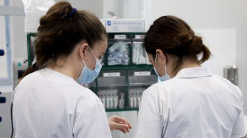 &quot;Μαϊμού&quot; πιστοποιητικά εμβολιασμού: Παρέμβαση εισαγγελέα Αρείου Πάγου με εντολή για έρευνες σε όλη τη χώρα