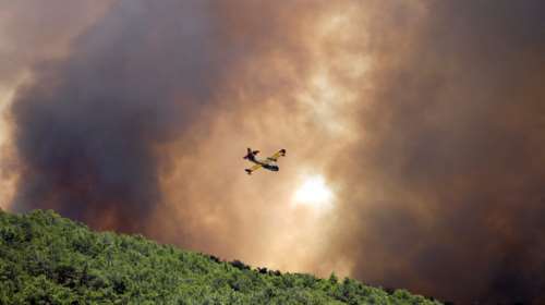 Πρέβεζα: Απείλησε σπίτια η πυρκαγιά στη Βρυσούλα – Κάηκαν δύο κατοικίες
