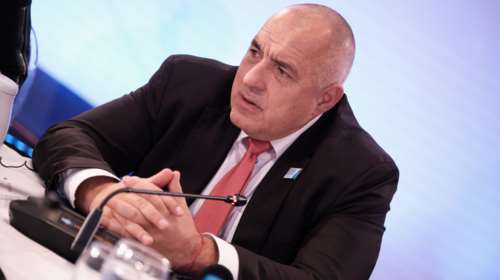 Με όπλο, 500ευρα και ράβδους χρυσού στο προσκεφάλι του κοιμάται ο Μπορίσοφ [Βίντεο]