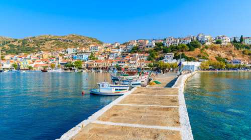 Ενα ελληνικό νησί στην κορυφή των μη συμβατικών προορισμών για τους Ελβετούς