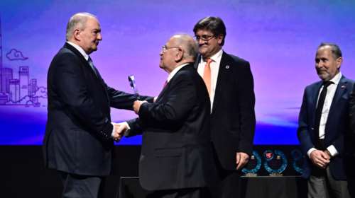 Καραμανλής στο Ελληνοκινεζικό Επιμελητήριο: &quot;Οι σχέσεις Ελλάδας - Κίνας παράγουν αμοιβαία οφέλη&quot;