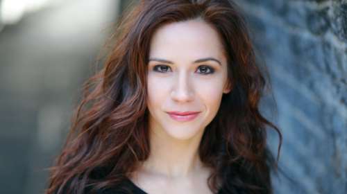 Αποκλειστικό: Μία Ελληνίδα στα Pinewood Studios και στο market του φεστιβάλ των Καννών με όχημα την ταινία της