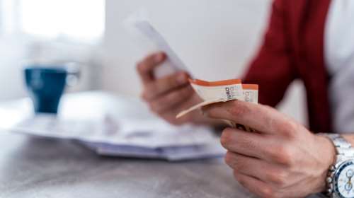 Πόσο αυξήθηκαν οι μισθοί στον ιδιωτικό τομέα το 2024