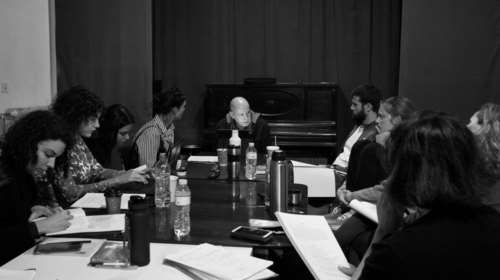 Ο Γιάννης Χουβαρδάς επιστρέφει στο Θέατρο Τέχνης με την &quot;Παρεξήγηση&quot; του Καμί