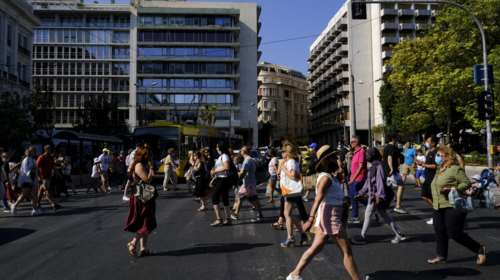 e-ΕΦΚΑ - ΔΥΠΑ: Ο &quot;χάρτης&quot; των πληρωμών από σήμερα έως και την Παρασκευή