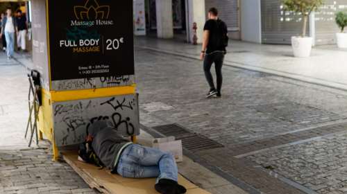 Θεσσαλονίκη: Άρχισε η καταγραφή των αστέγων από τη Δημοτική Αστυνομία