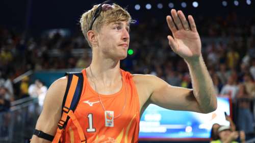 Έλυσε τη σιωπή του ο Ολλανδός παίκτης του beach volley που έχει καταδικαστεί για βιασμό ανήλικης- &quot;Δεν είμαι ο ίδιος&quot;
