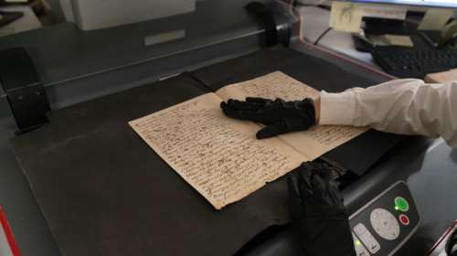 Η εντυπωσιακή ψηφιοποίηση των αρχείων του κράτους - &quot;Πάνω από 1,2 δισ. σελίδες αποκτούν ενιαία μορφή&quot; [εικόνες]