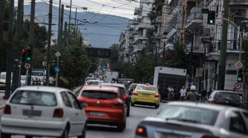 Ποια οχήματα θα κυκλοφορούν χωρίς τέλη κυκλοφορίας για δύο μήνες