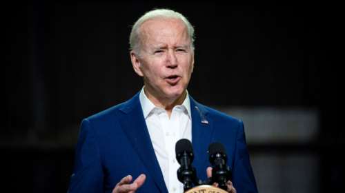 ΗΠΑ: Ο Μπάιντεν καλεί τους Αμερικανούς να υπερασπιστούν το "θεμελιώδες δικαίωμα των γυναικών στην άμβλωση"