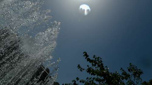 Καιρός: Μικρή πτώση της θερμοκρασίας και κατά τόπους καταιγίδες - Η αναλυτική πρόγνωση