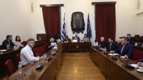 Εξεταστική για τα Τέμπη: Η αξιολόγηση του υλικού που εστάλη αφορά αποκλειστικά την εισαγγελική Αρχή, λέει το προεδρείο