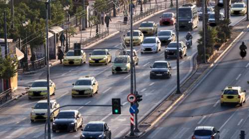 Αλλάζουν πλέον τα τέλη κυκλοφορίας με τον μήνα: Τι ισχύει ειδικά για φέτος - Πότε ενεργοποιείται η πλατφόρμα