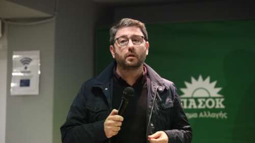 ΠΑΣΟΚ: Δεν είναι "θυσία" η τραγωδία στα Τέμπη κ. Μητσοτάκη