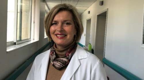 Γκάγκα: Να τηρούμε &quot;καραντίνα&quot; δύο εβδομάδων μεταξύ συναντήσεων με διαφορετικά πρόσωπα