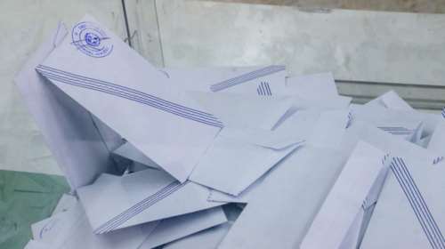 Αυτοδιοικητικές εκλογές: &quot;Θρίλερ&quot; στον δήμο Δάφνης-Υμηττού - Μάχη για τρεις υποψήφιους