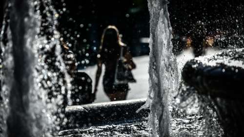 Αίθριος καιρός σήμερα με τοπικές μπόρες - Πότε έρχεται ο μίνι φθινοπωρινός καύσωνας