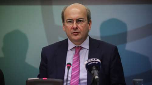 Χατζιδάκης: Ξεκινούν οι ιδιωτικοποιήσεις ΔΕΔΔΗΕ και ΛΑΡΚΟ μέσα στο Νοέμβριο