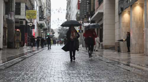 Καιρός: Άνοδος της θερμοκρασίας και τοπικές βροχές - Η πρόγνωση για το Σαββατοκύριακο