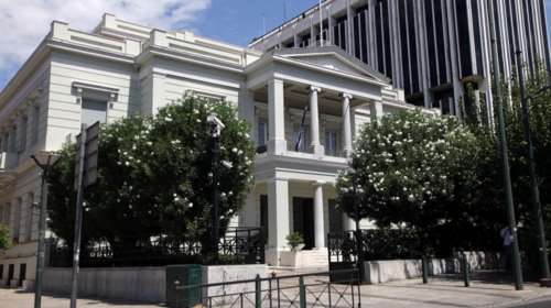 ΥΠΕΞ: Πολύ ανησυχητικές οι εξελίξεις στην Πολωνία, πλήρης αλληλεγγύη στον σύμμαχο στο ΝΑΤΟ