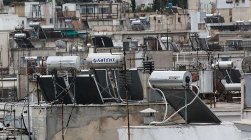 Μπάνιο με αναμμένο θερμοσίφωνα: Προσοχή - Τι πρέπει να κάνουμε και τι όχι