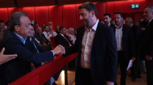 Τηλεφώνημα Φάμελλου σε Ανδρουλάκη για τα Τέμπη χωρίς αποτέλεσμα, για πρόταση δυσπιστίας άμεσα κατά της κυβέρνησης